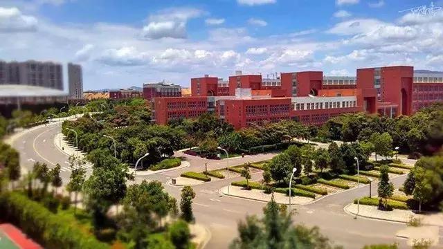 昆明医科大学